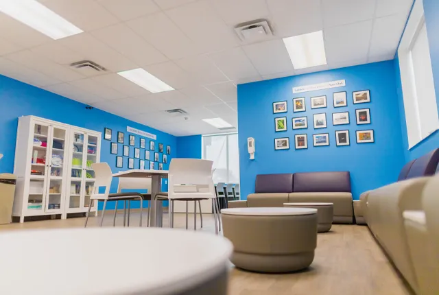 A photo of the common area for students to lounge and study in at the Mississauga campus.